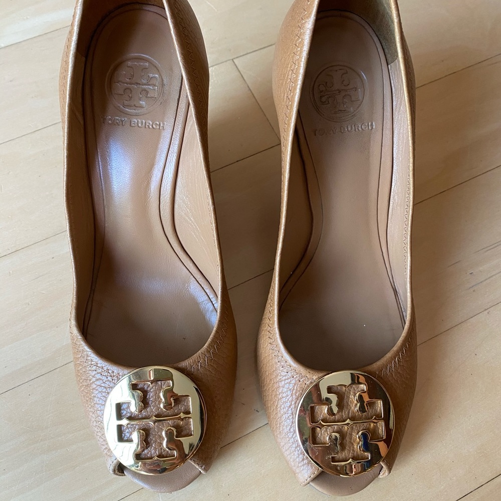 Tory Burch brown tan peekaboo toe wedge heels